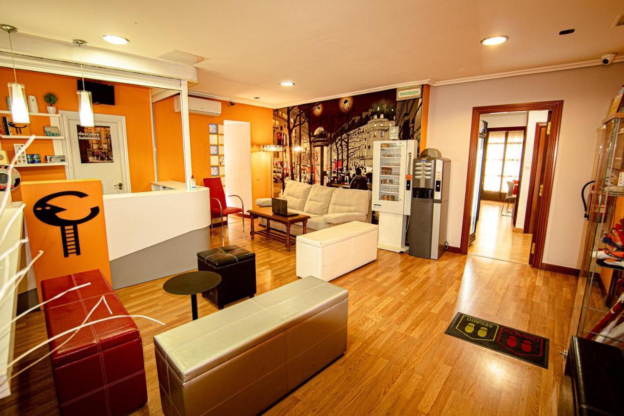 Residencia Salamanca Universitaria Hotel Kültér fotó