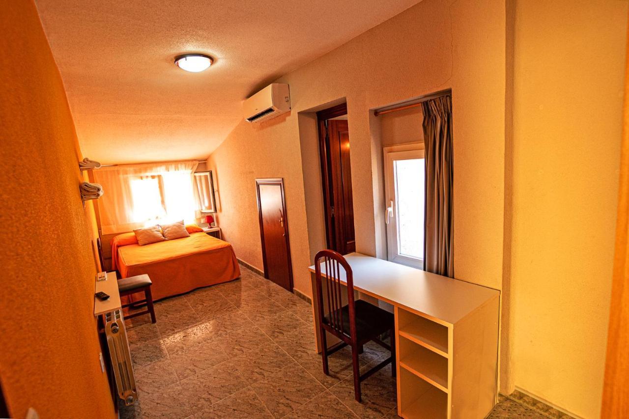 Residencia Salamanca Universitaria Hotel Kültér fotó